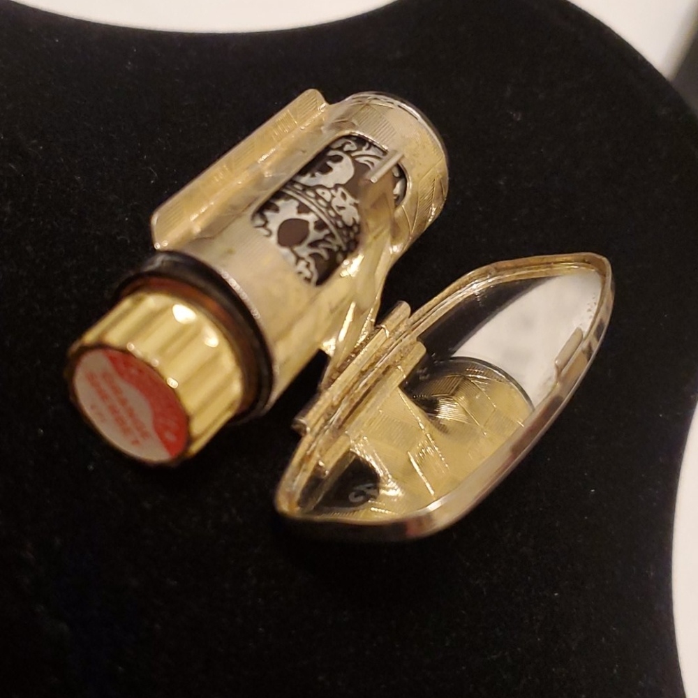 Vintage Lipstick holder - Picture 6 of 7